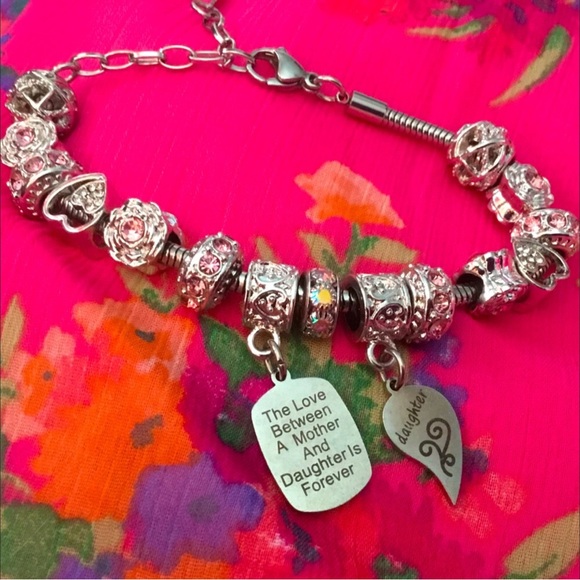 Jewelry - Mother’s Day Mother and Daughter Charm Bracelet  S. Steel 💝  GUC 💖